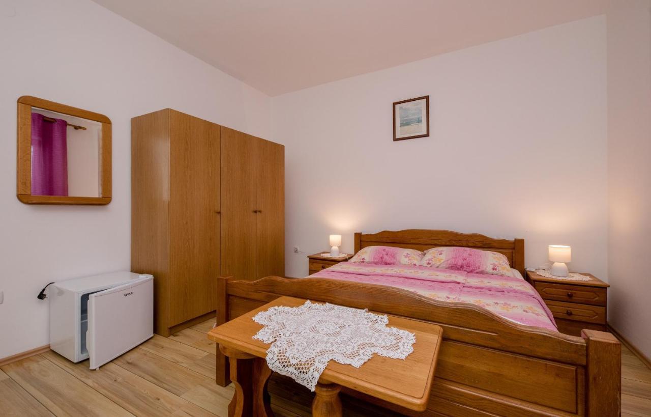 Rooms Marijana Kampor Exterior foto