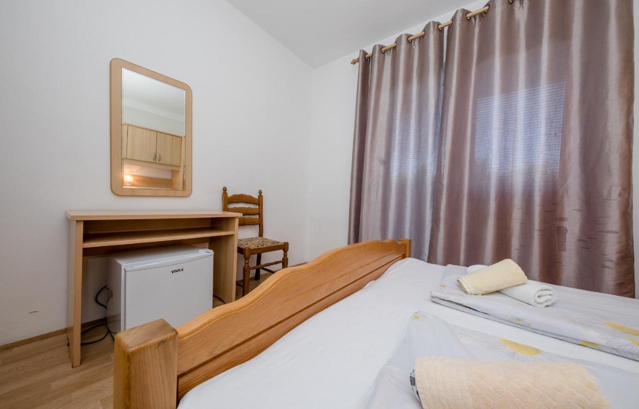 Rooms Marijana Kampor Exterior foto